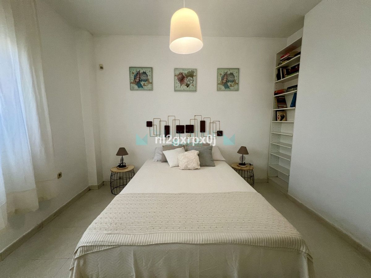 Villa for sale in La Reserva de Marbella, Marbella East