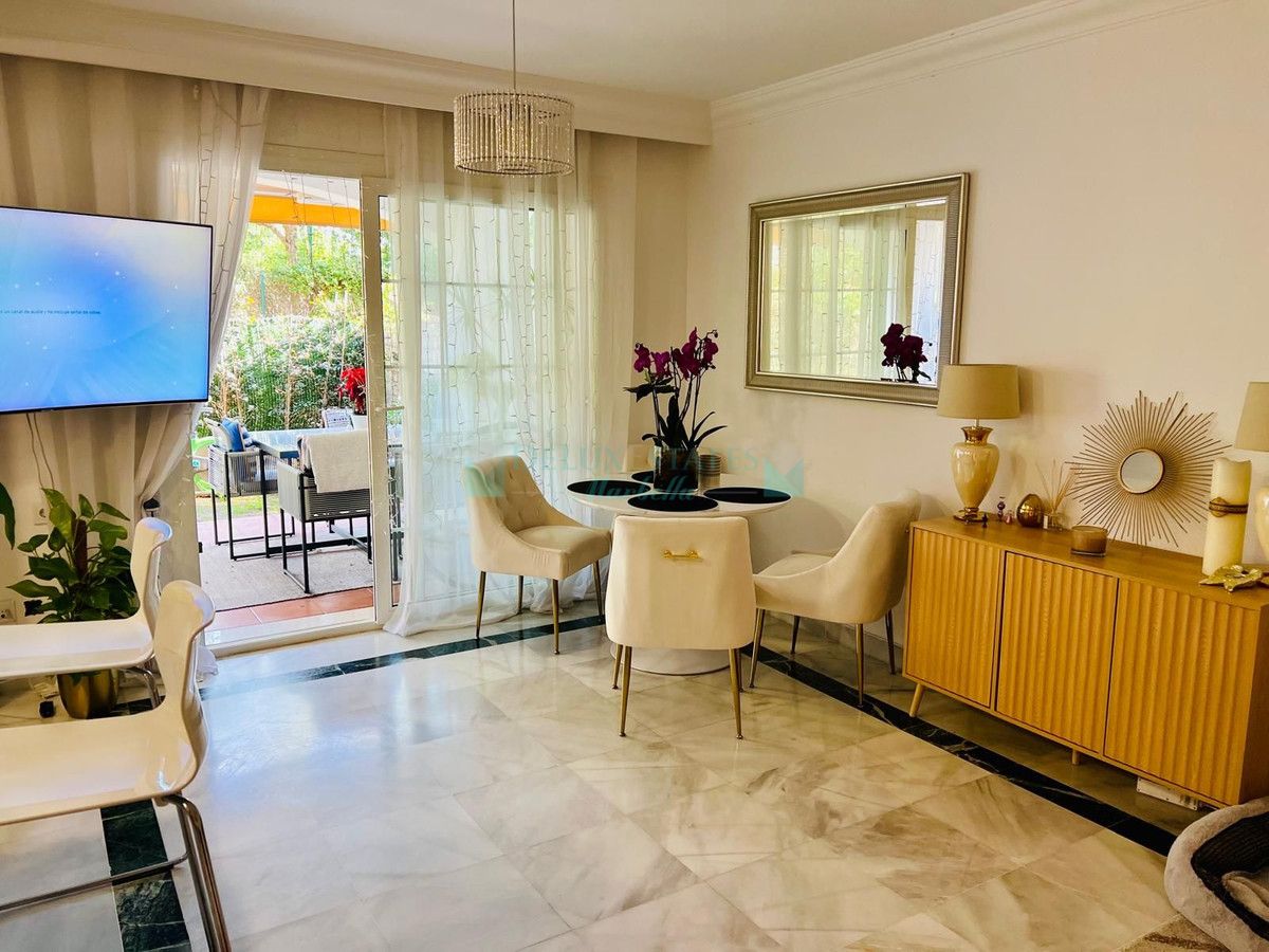 Ground Floor Apartment for sale in Marbella Golden Mile