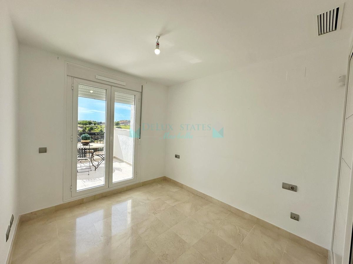 Apartment for sale in Los Arqueros, Benahavis