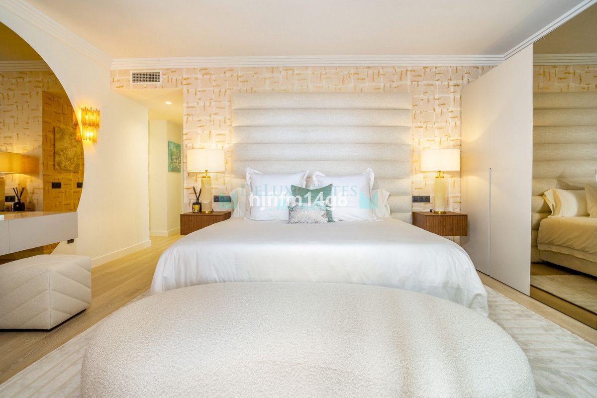 Apartment for sale in Nueva Andalucia