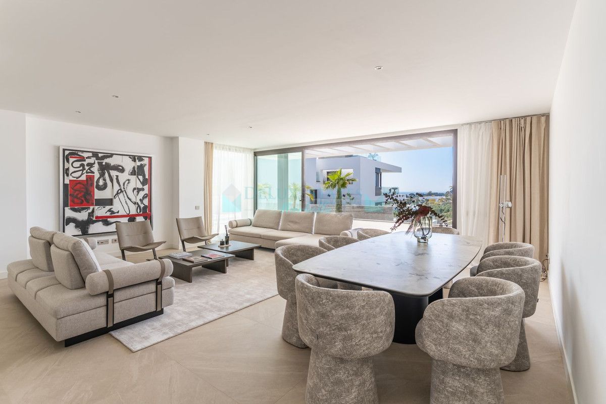 Ground Floor Apartment for sale in Santa Clara, Marbella East