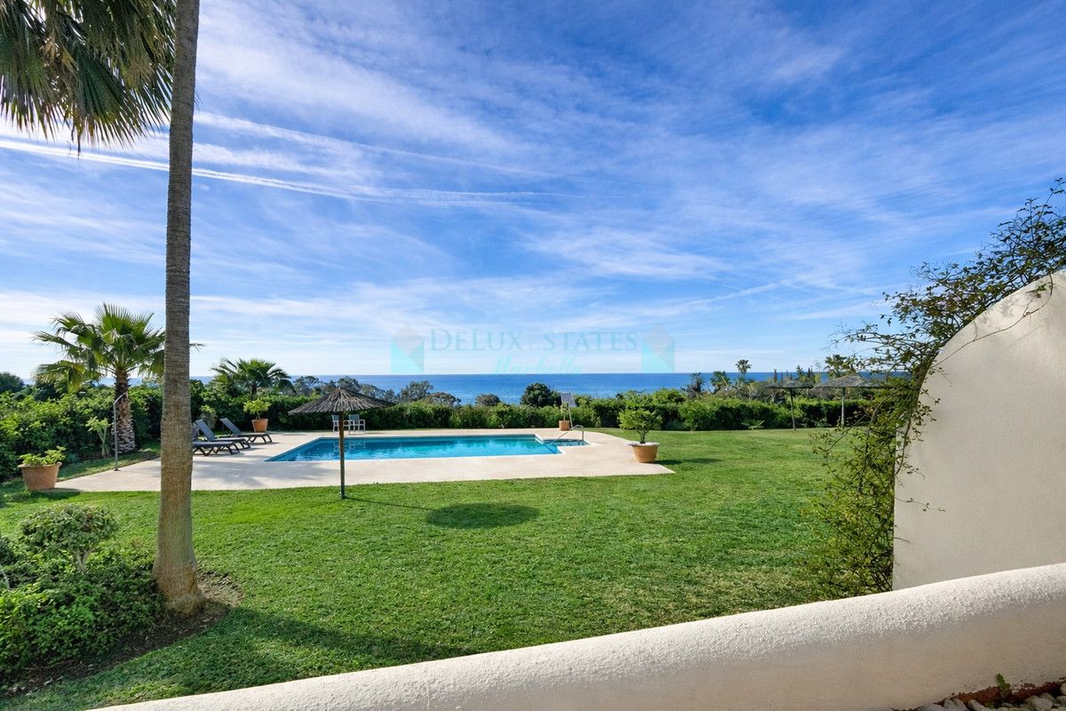 Apartamento en venta en Selwo, Estepona