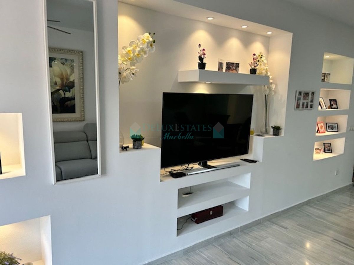 Penthouse for sale in Benahavis