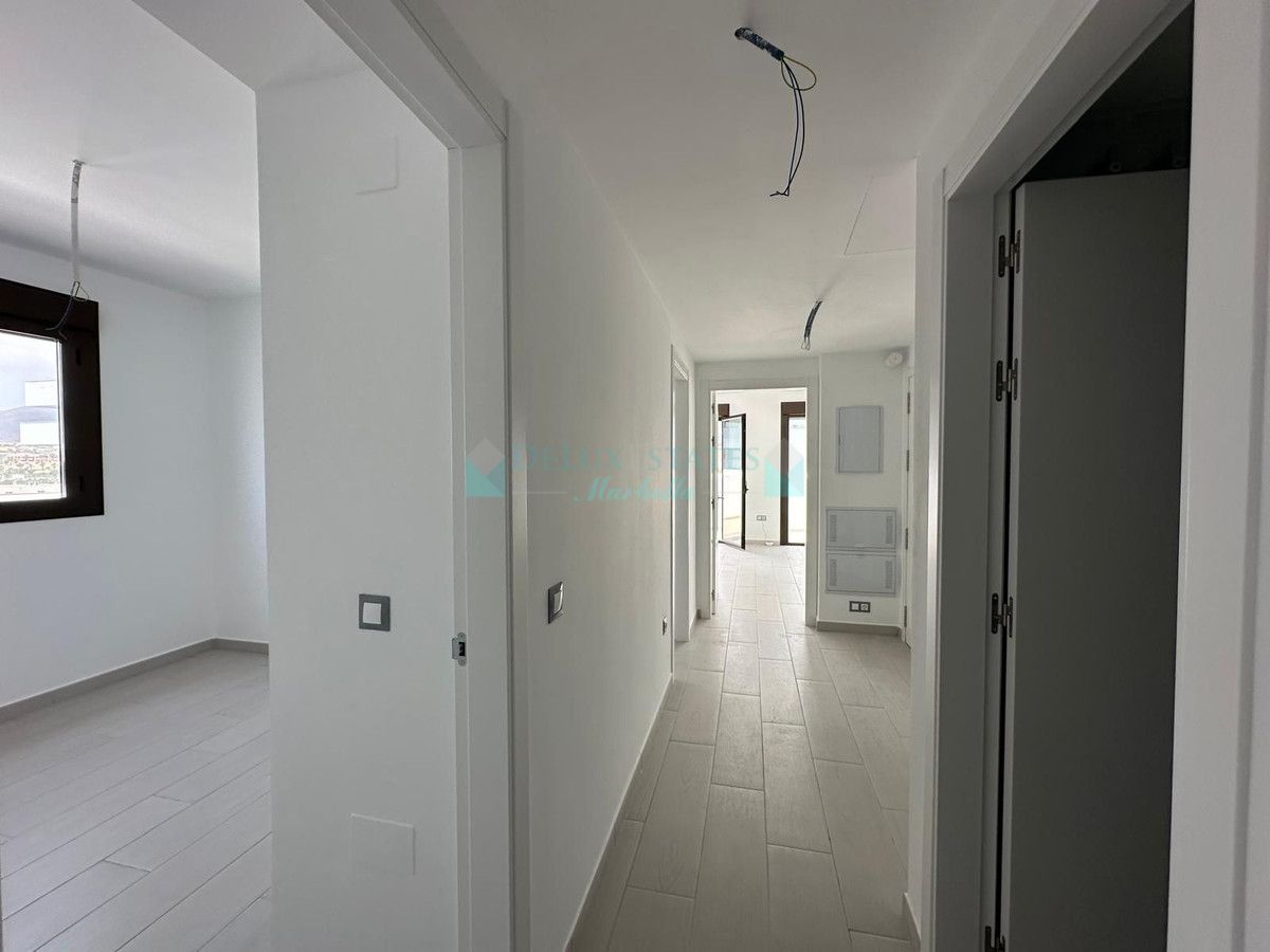 Penthouse for sale in Estepona