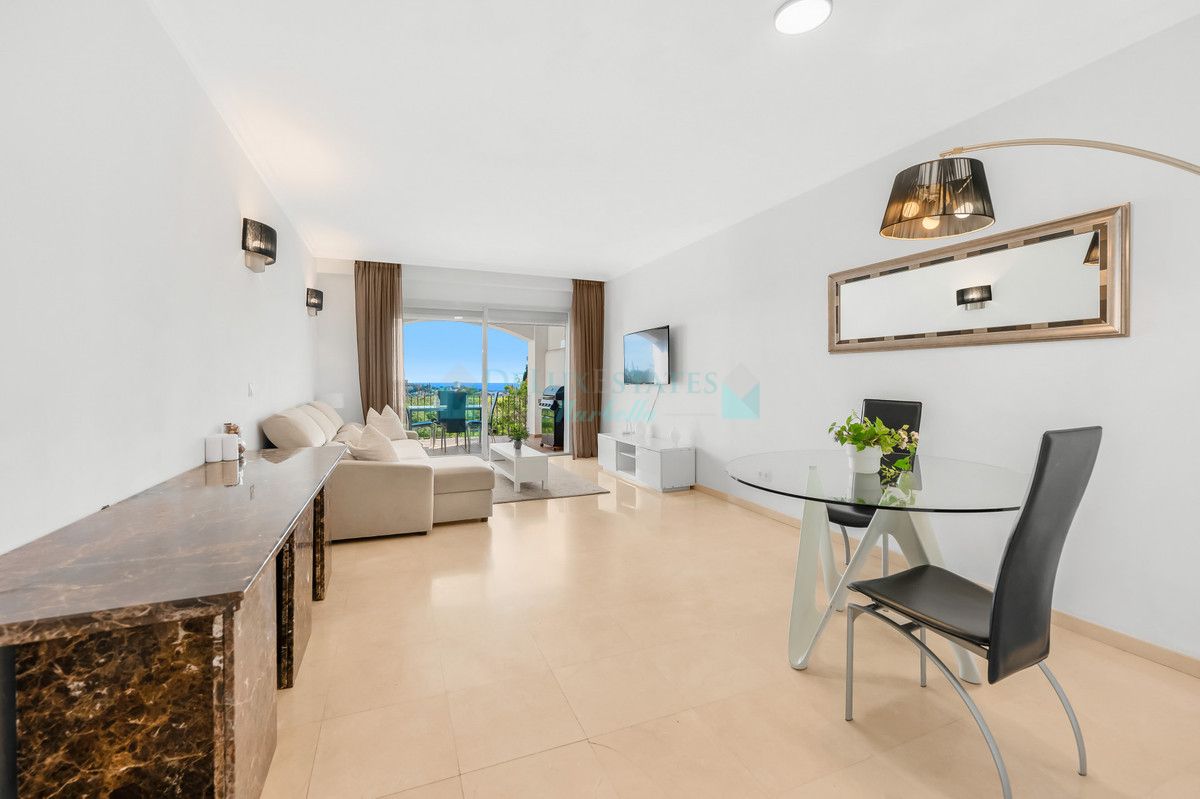 Ground Floor Apartment for sale in La Quinta, Benahavis
