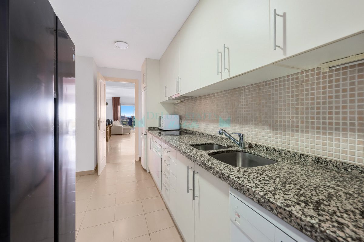 Ground Floor Apartment for sale in La Quinta, Benahavis