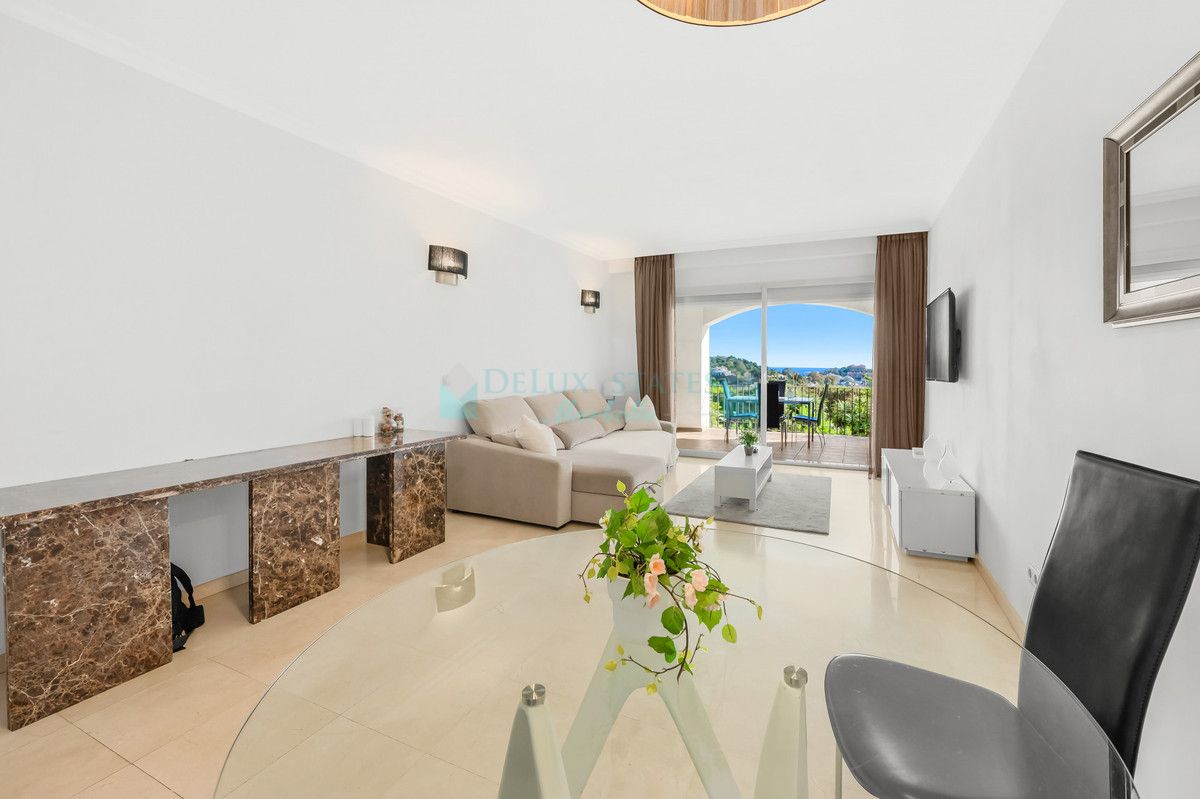 Ground Floor Apartment for sale in La Quinta, Benahavis