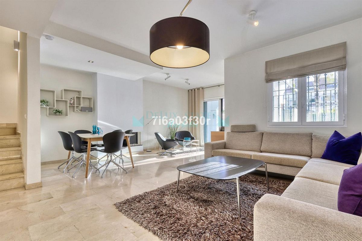 Town House for sale in Marbella