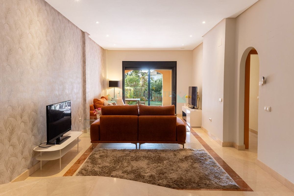 Ground Floor Apartment for sale in Marbella - Puerto Banus