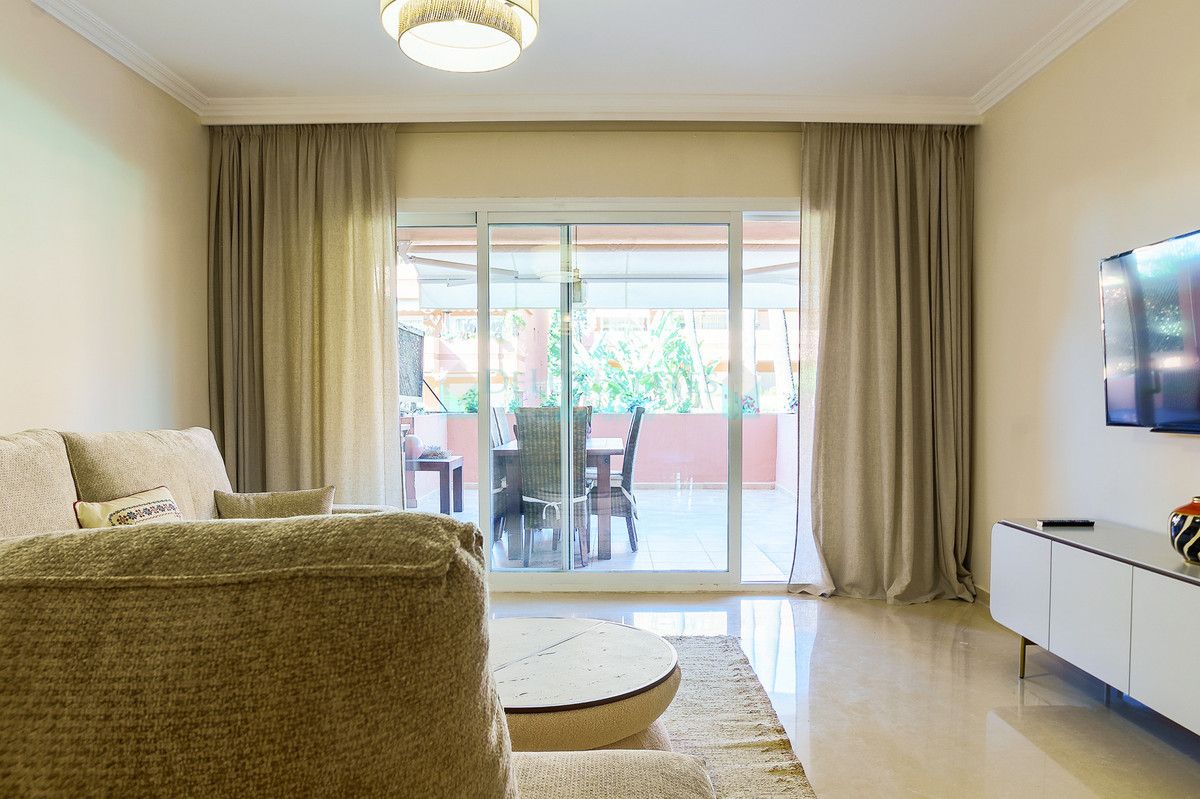 Ground Floor Apartment for rent in Marbella - Puerto Banus