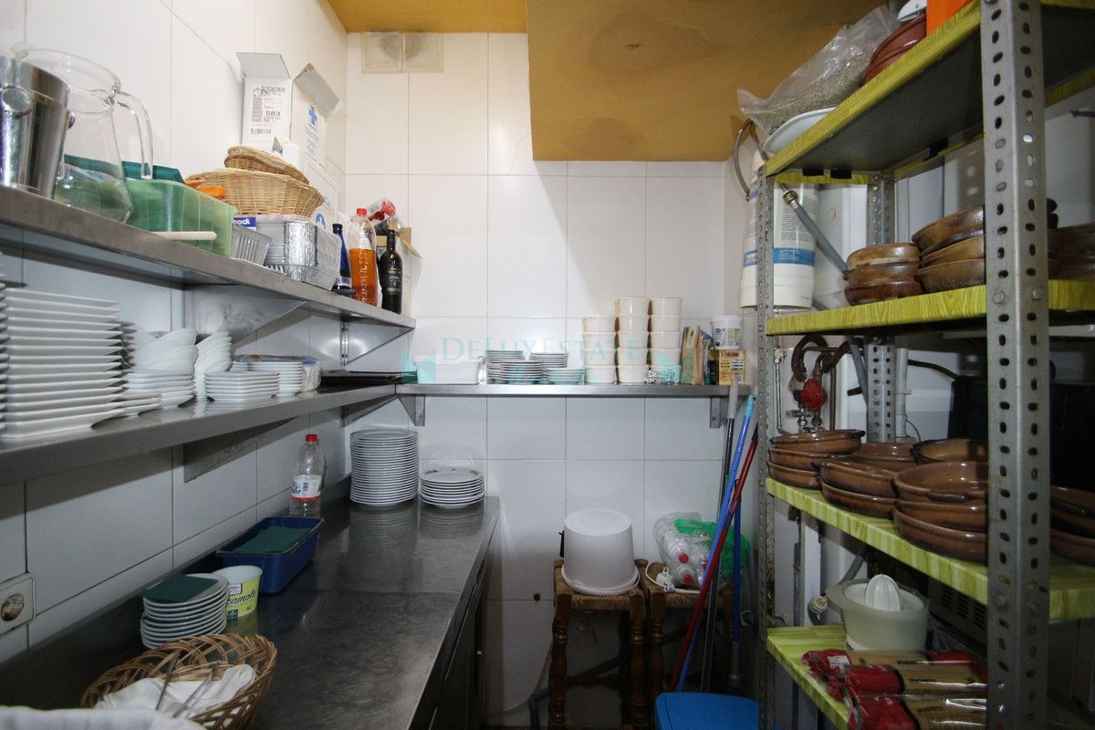 Restaurant for sale in El Paraiso, Estepona