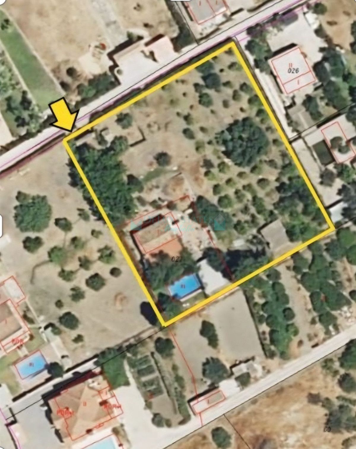 Finca for sale in Estepona