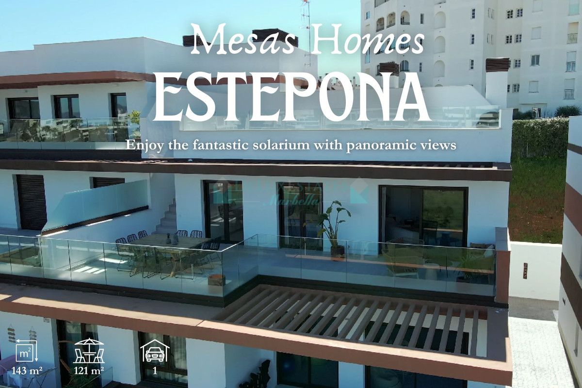 Penthouse for sale in Estepona