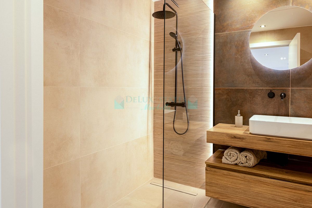 Apartment for sale in Nueva Andalucia