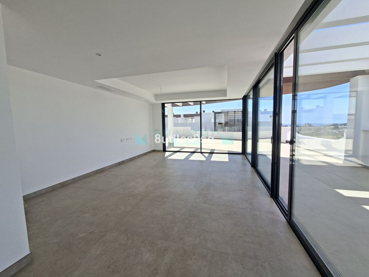 Penthouse for sale in Estepona