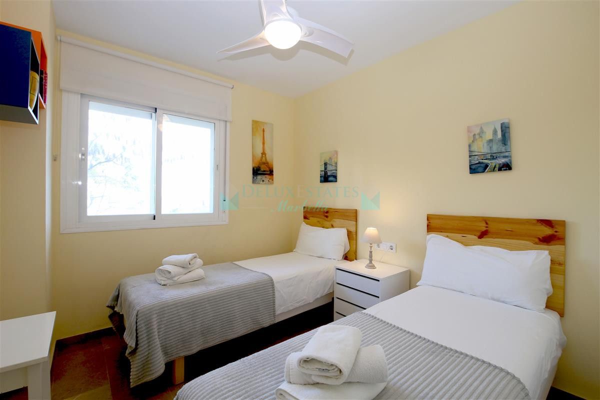 Apartment for rent in Estepona