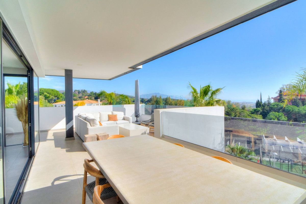 Penthouse for sale in Estepona