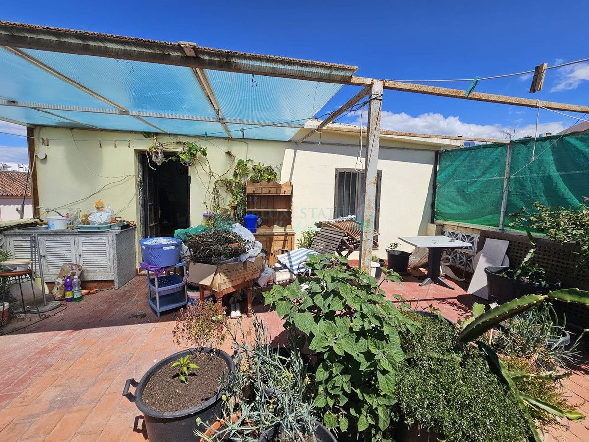 Semi Detached Villa for sale in Estepona