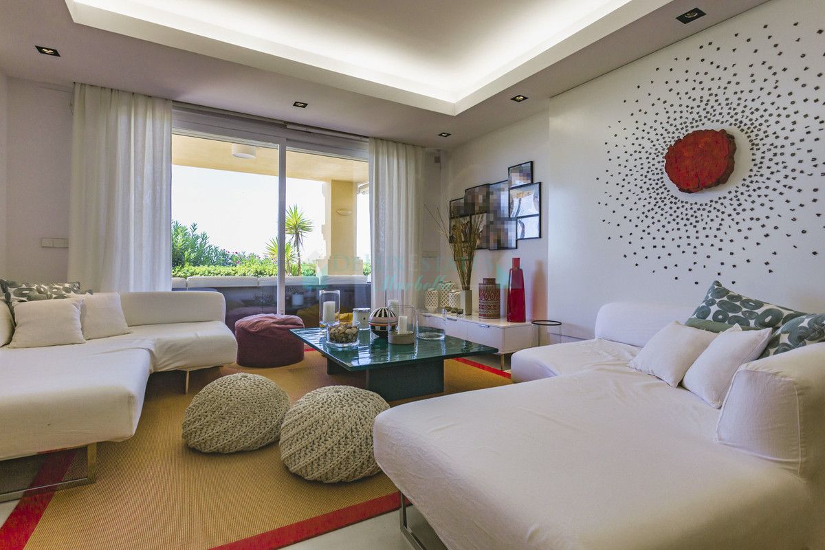 Ground Floor Apartment for rent in Rio Real, Marbella East