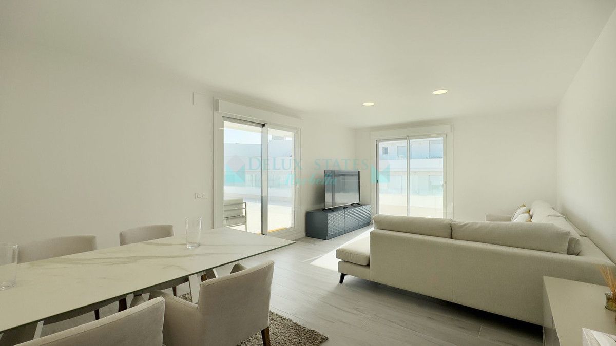 Penthouse for sale in Nueva Andalucia