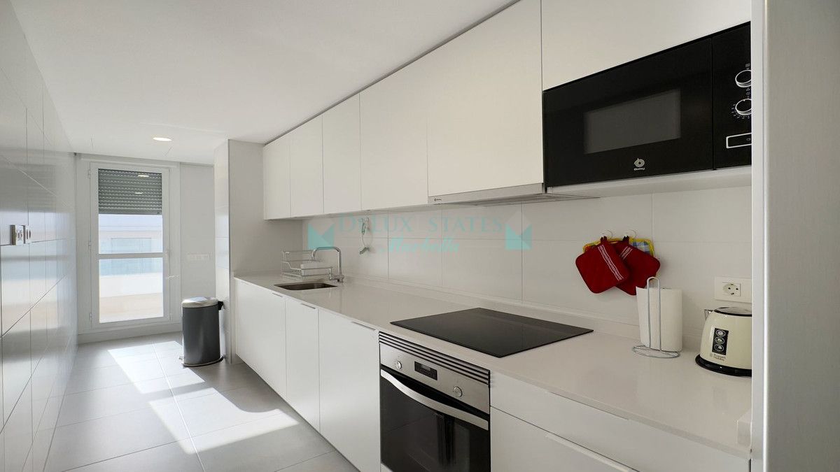 Penthouse for sale in Nueva Andalucia