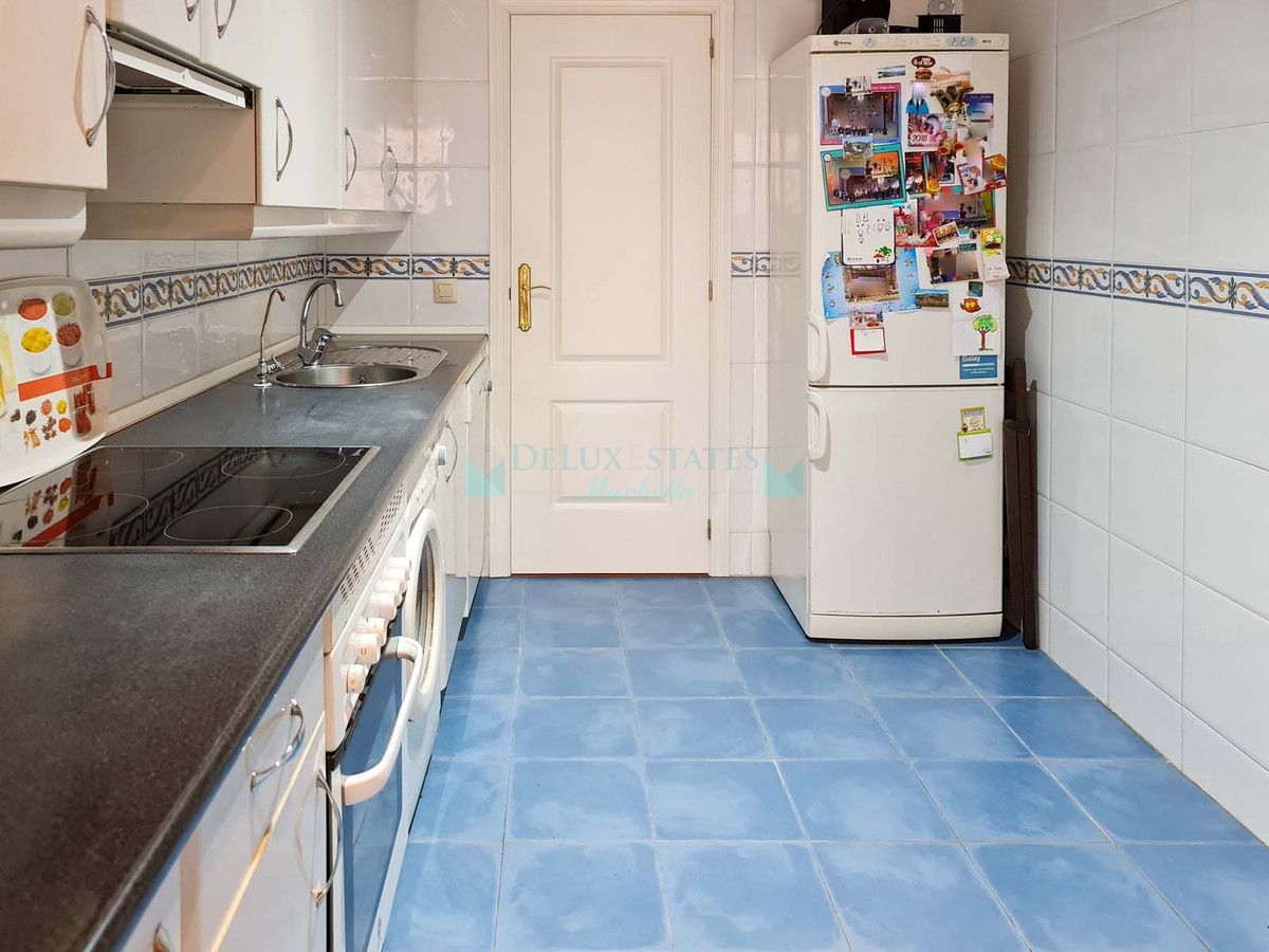 Ground Floor Apartment for sale in Nueva Andalucia