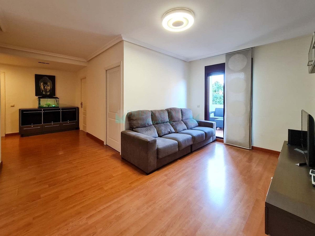 Ground Floor Apartment for sale in Nueva Andalucia