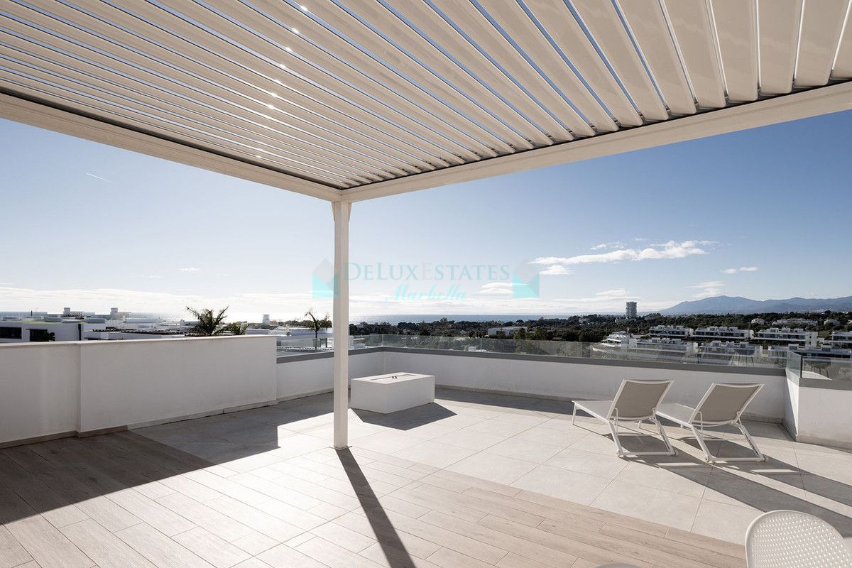 Penthouse for sale in Santa Clara, Marbella East