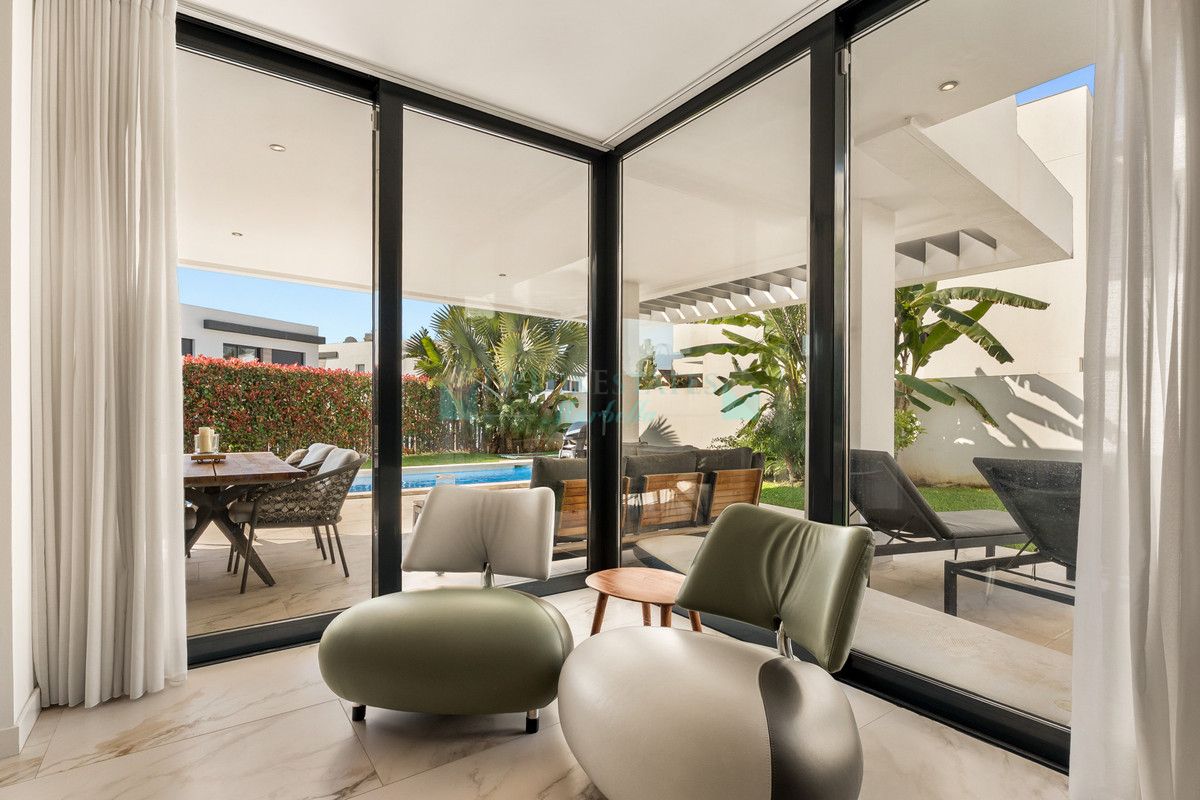 Villa for rent in New Golden Mile, Estepona