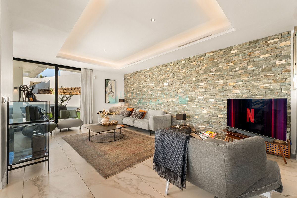 Villa for rent in New Golden Mile, Estepona
