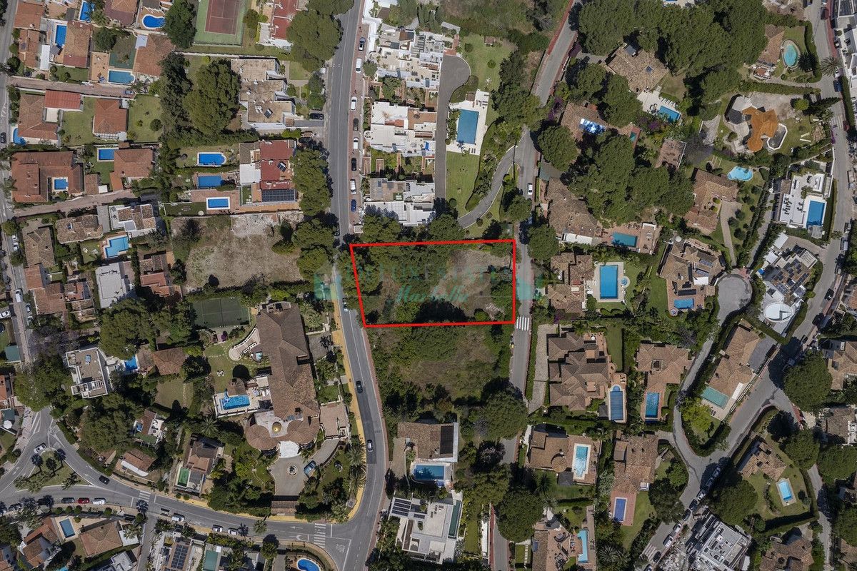 Parcela Residencial en venta en Nueva Andalucia