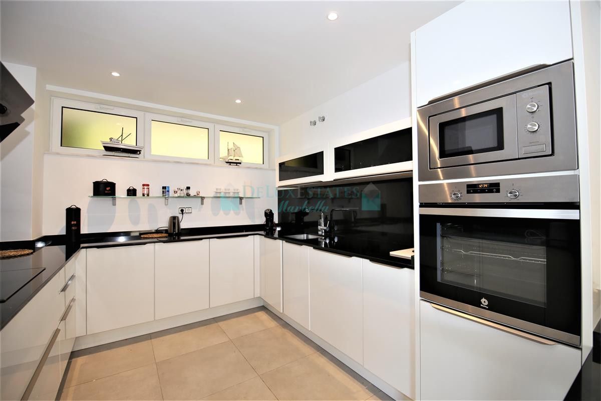 Ground Floor Apartment for rent in Estepona