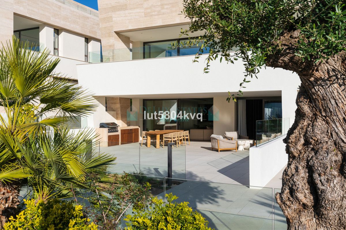 Ground Floor Apartment for rent in Marbella Golden Mile
