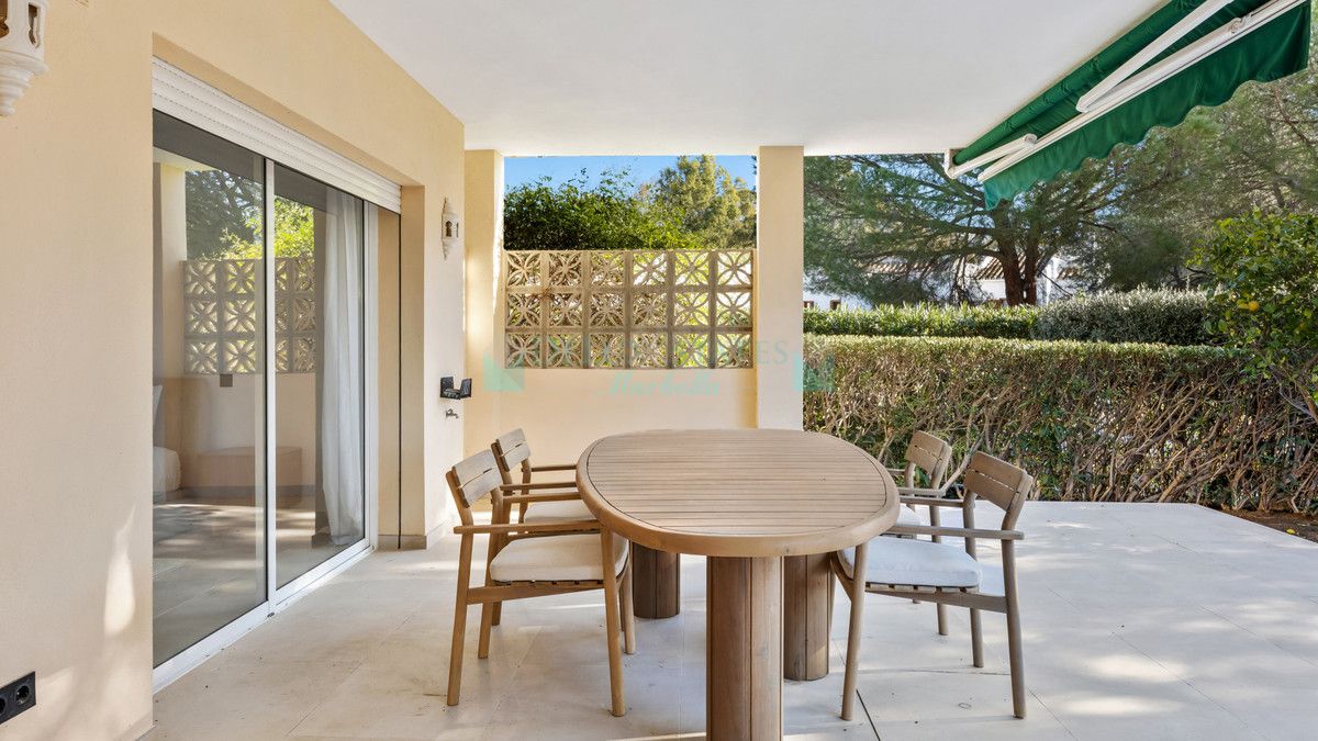 Apartment for sale in Nueva Andalucia