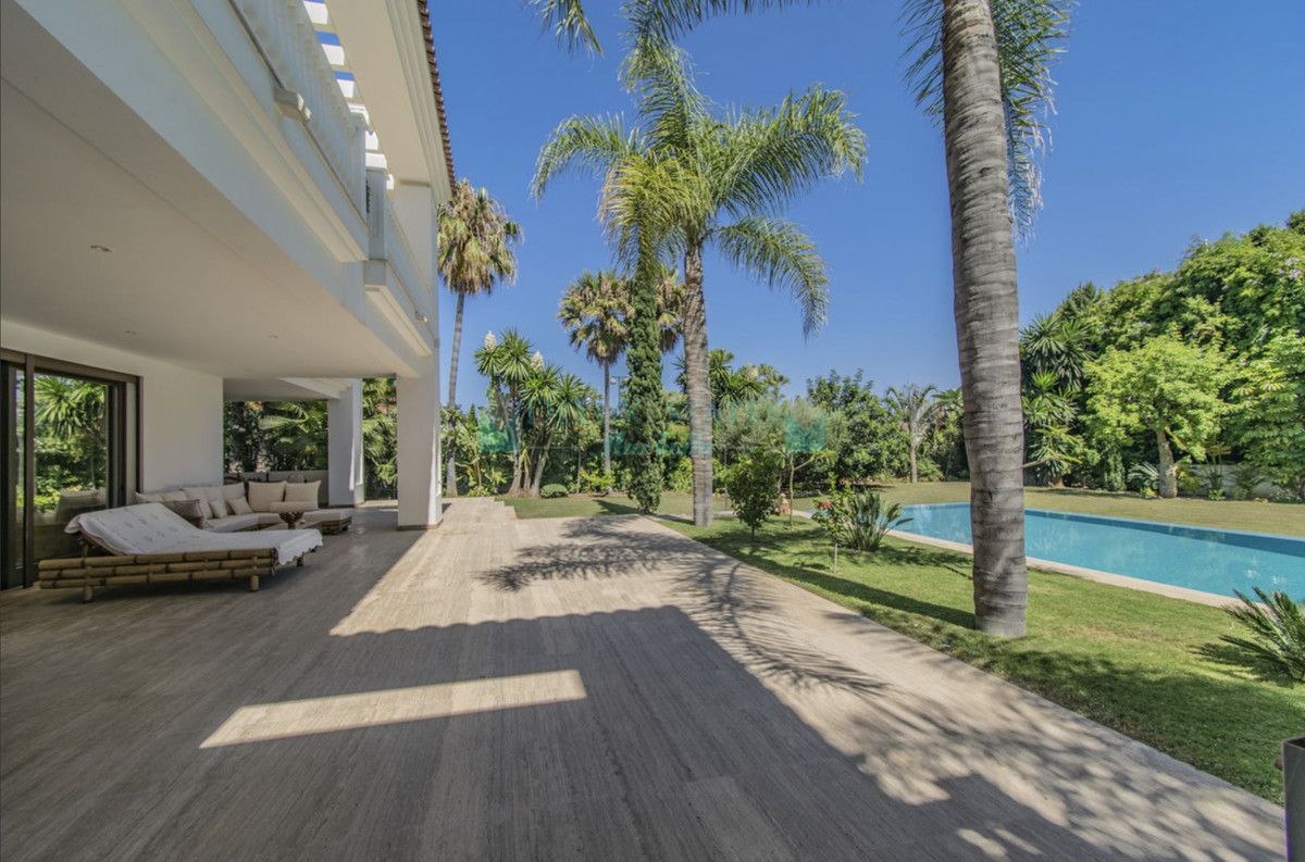 Villa en venta en Guadalmina Baja, San Pedro de Alcantara