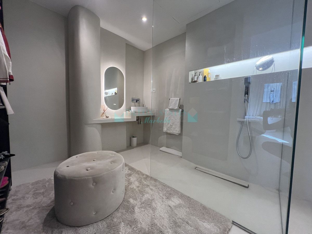 Ground Floor Apartment for rent in Nueva Andalucia