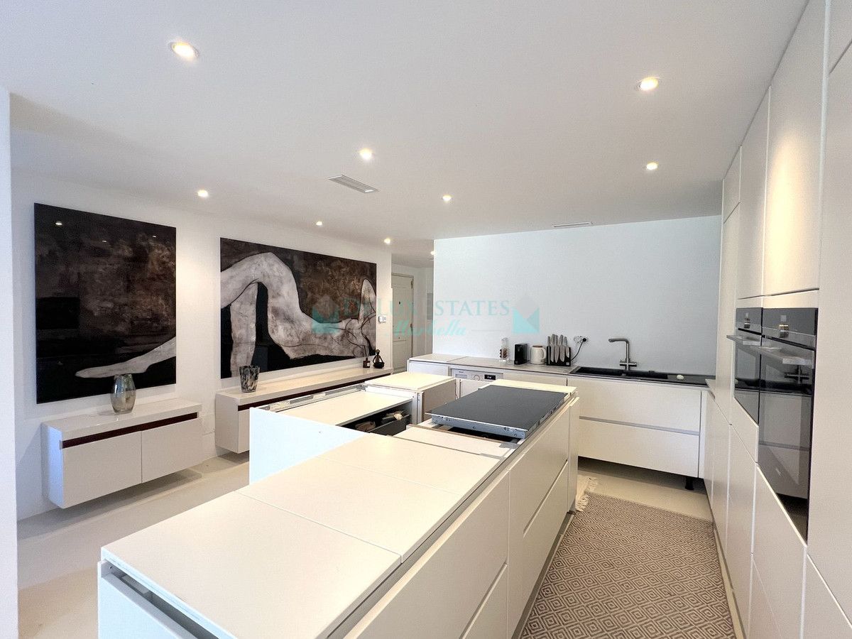 Ground Floor Apartment for rent in Nueva Andalucia