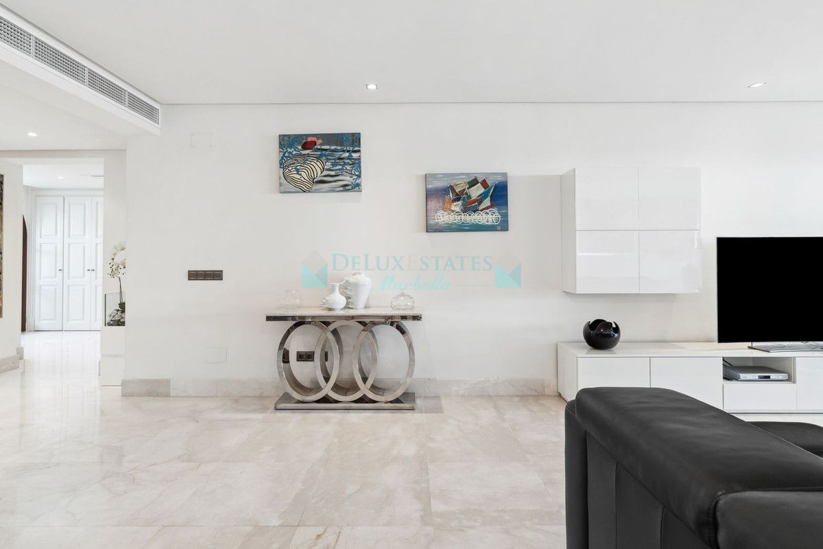 Ático en venta en Estepona