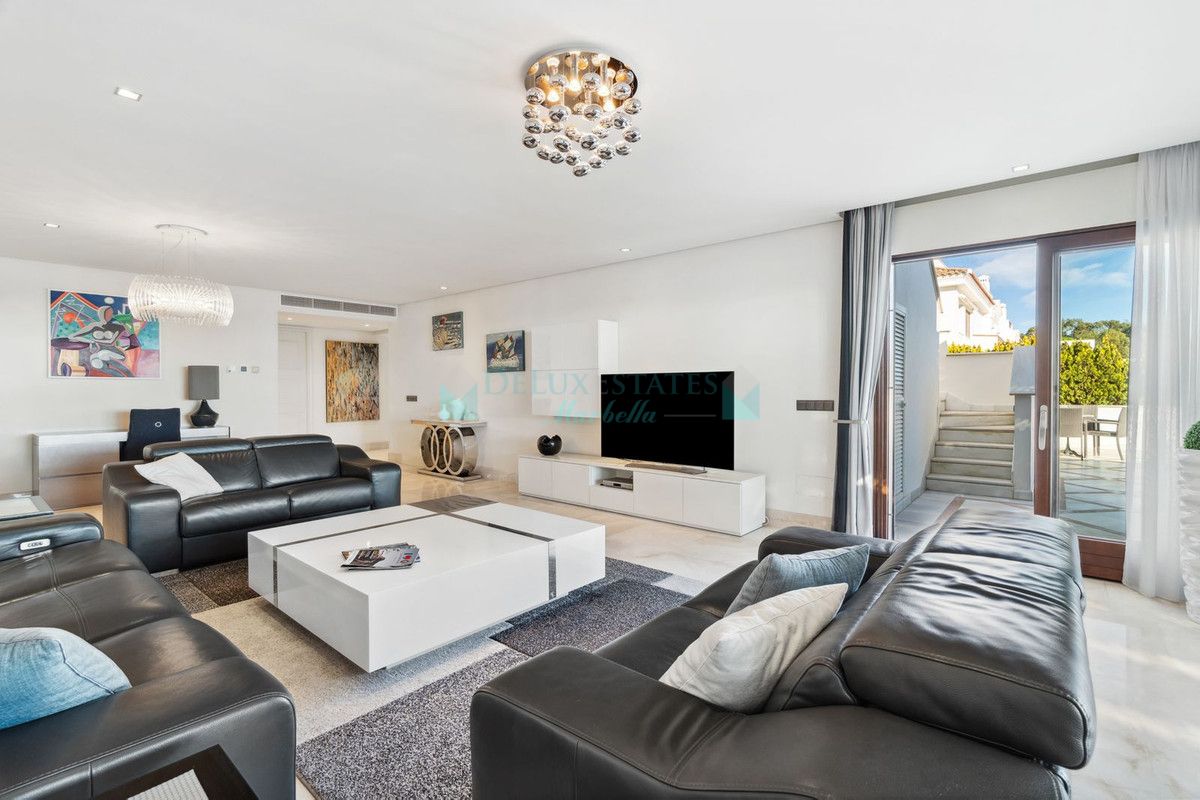 Ático en venta en Estepona