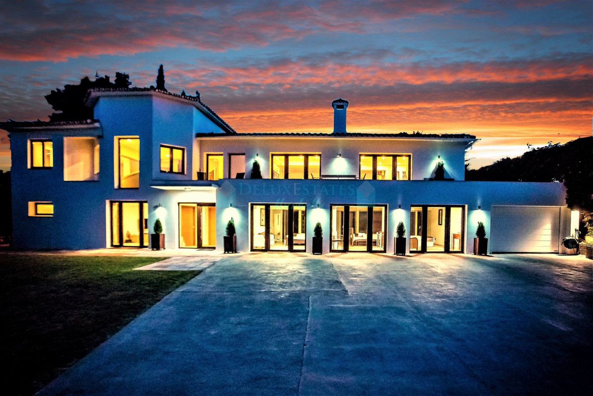 Villa for sale in San Pedro de Alcantara