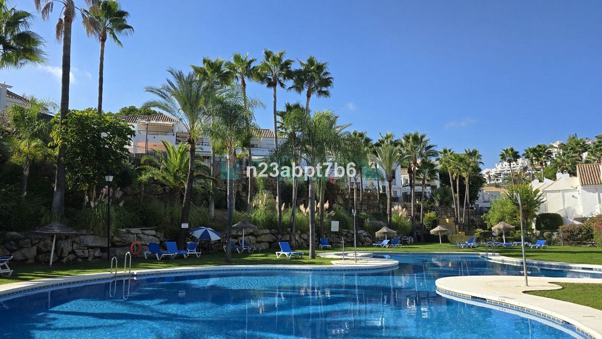Apartamento Planta Baja en venta en Nueva Andalucia