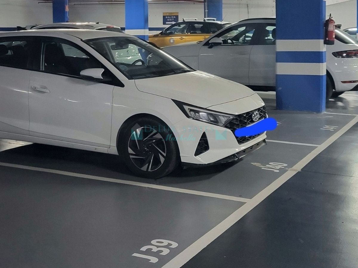 Parking for sale in Marbella