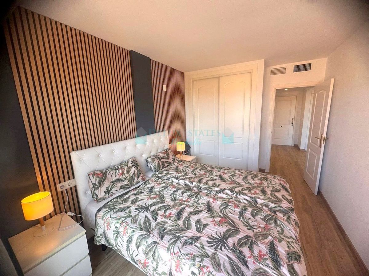 Apartamento en venta en Elviria, Marbella Este