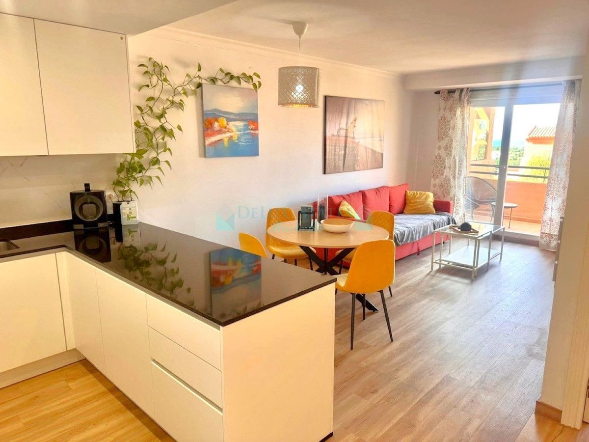 Apartamento en venta en Elviria, Marbella Este