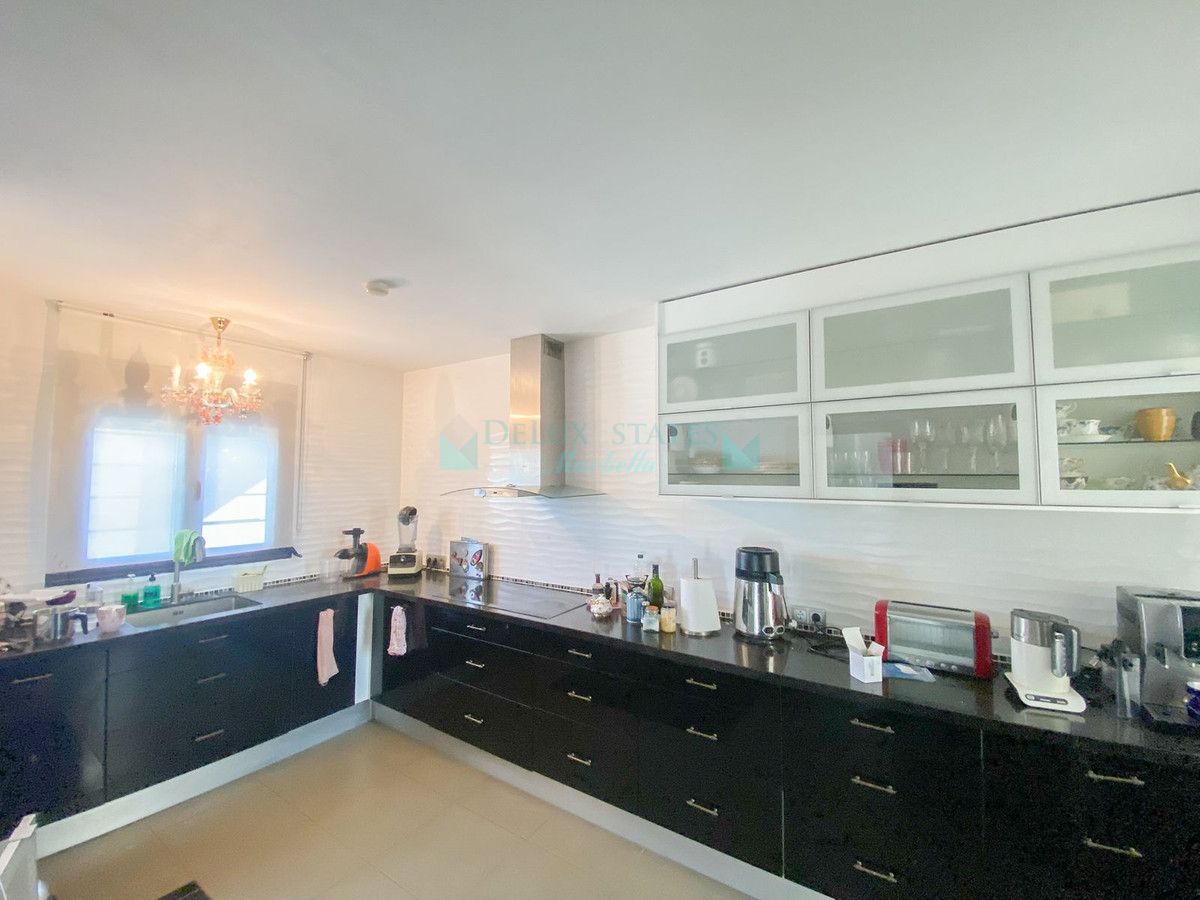 Semi Detached Villa for sale in Estepona