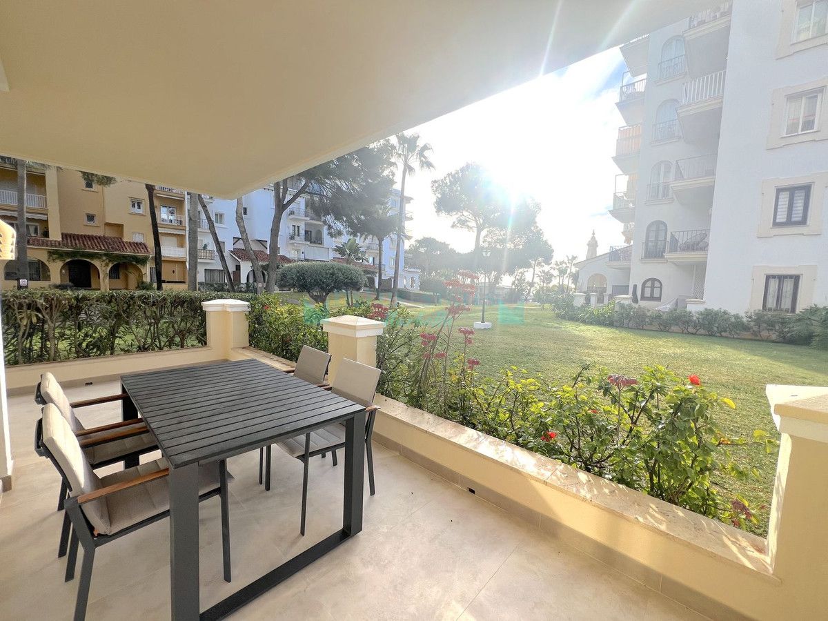 Ground Floor Apartment for sale in Marbella - Puerto Banus