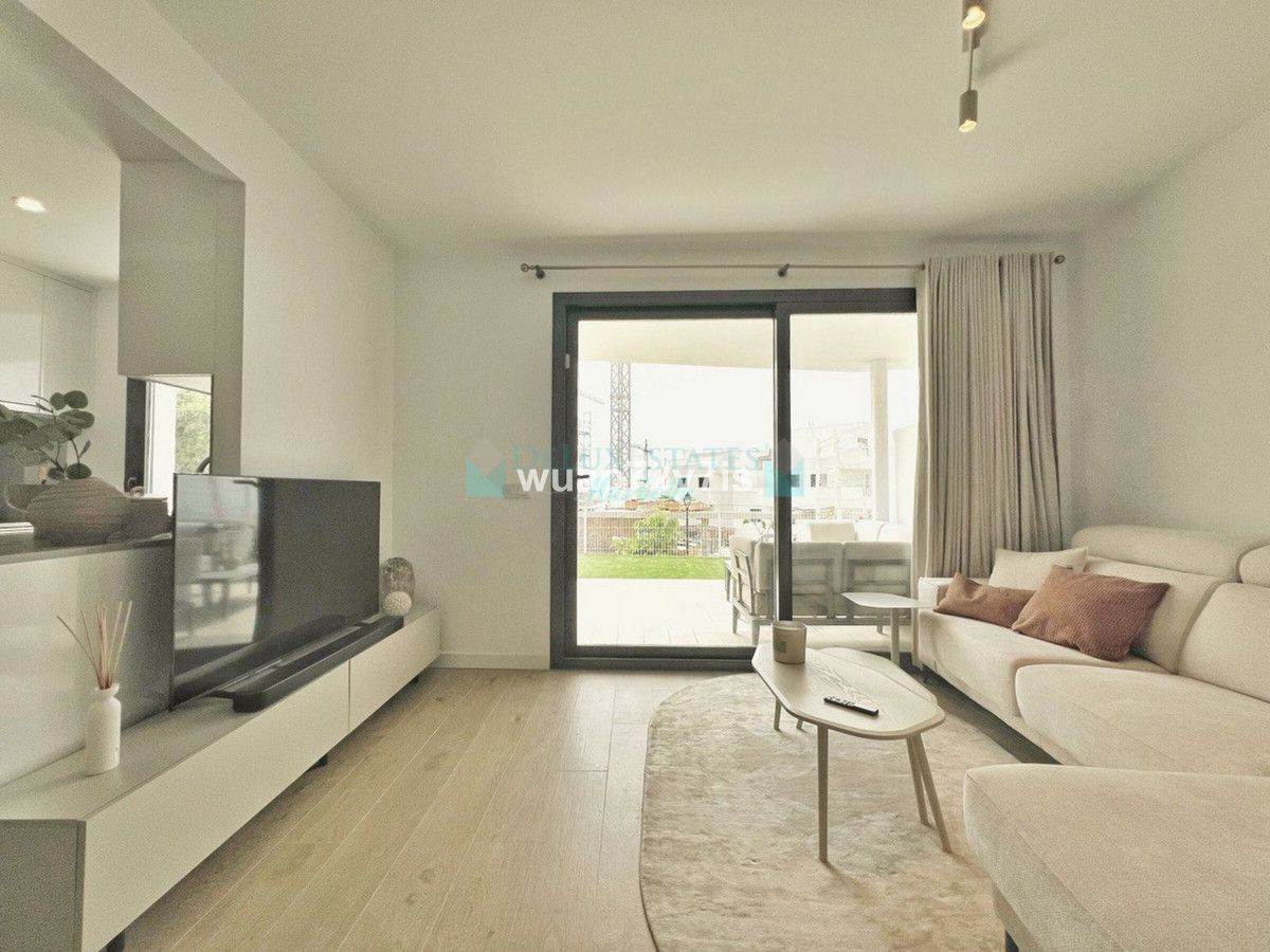 Ground Floor Apartment for sale in Estepona