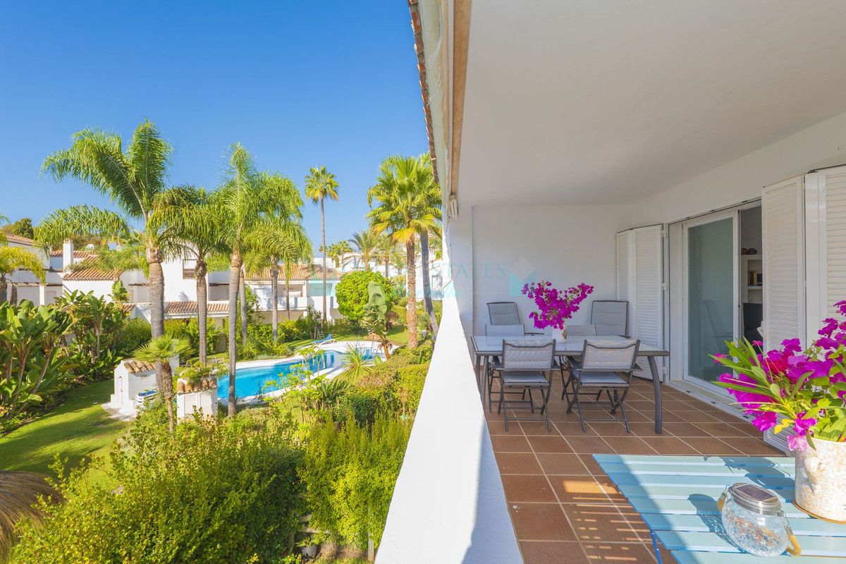 Town House for sale in Bahia de Marbella, Marbella East
