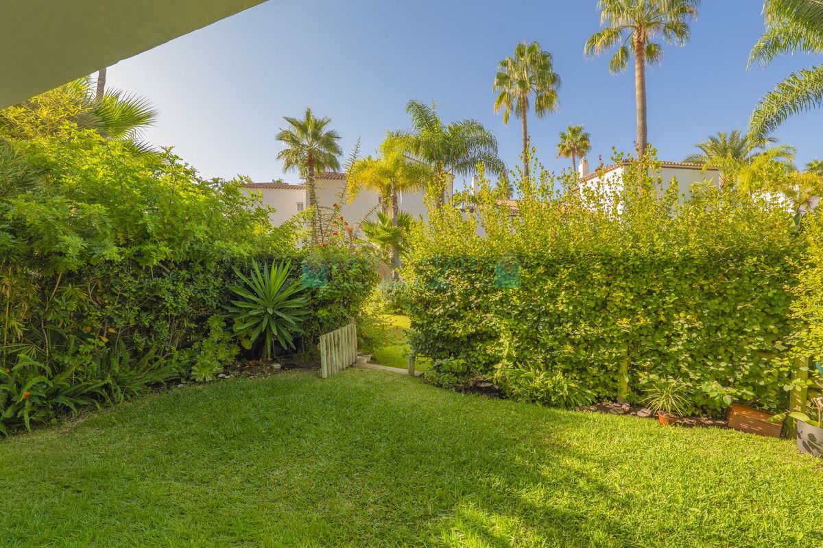 Town House for sale in Bahia de Marbella, Marbella East