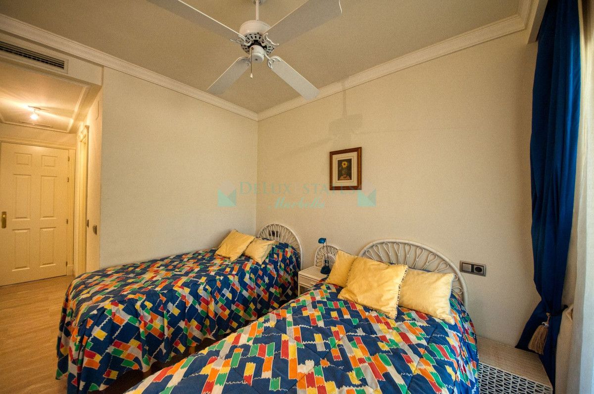 Ground Floor Apartment for sale in Sierra Blanca, Marbella Golden Mile